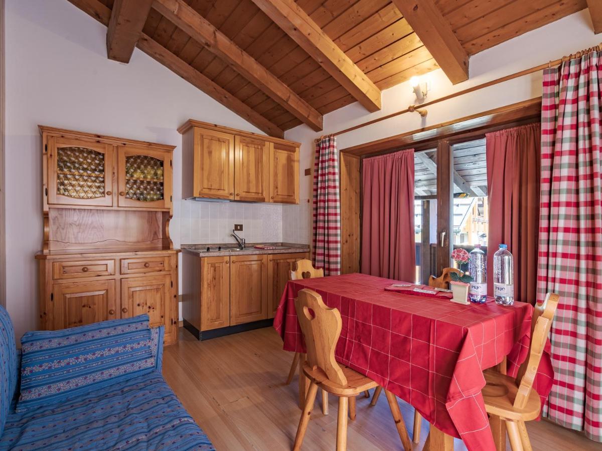 Residenza 3-Tre Aparthotel Madonna Exteriör bild