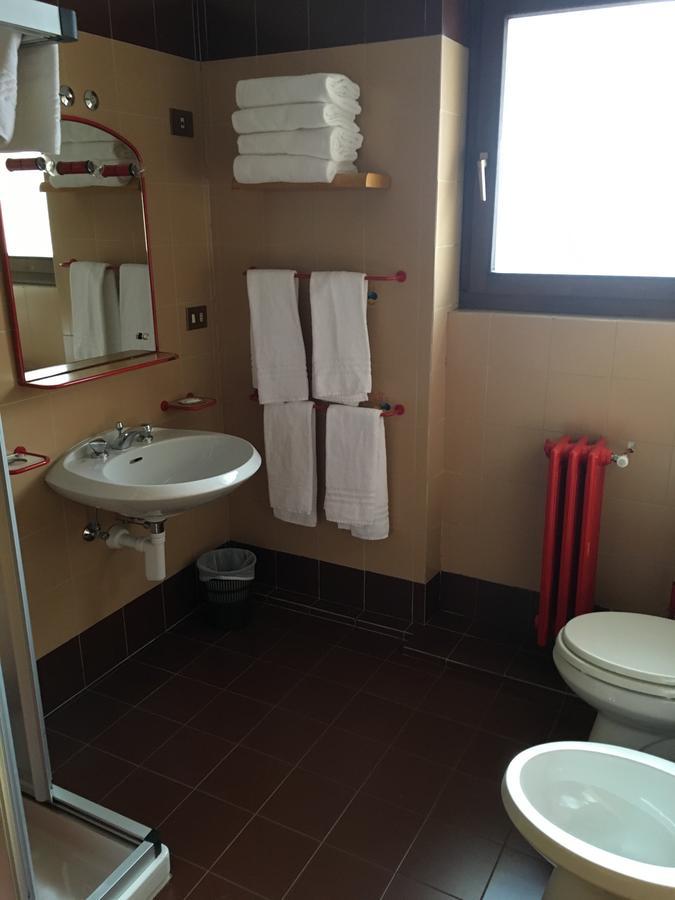 Residenza 3-Tre Aparthotel Madonna Exteriör bild