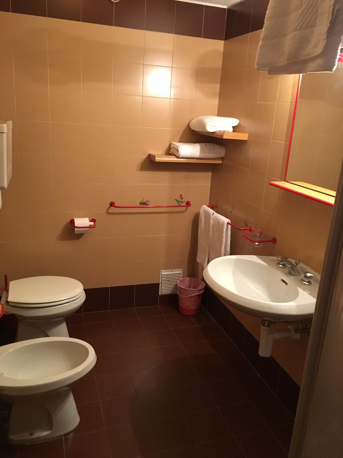 Residenza 3-Tre Aparthotel Madonna Exteriör bild